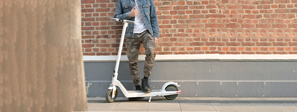 What functions do electric scooters need to have to meet people’s daily use?