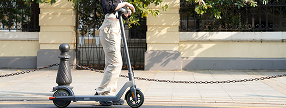 What should you pay attention to when riding an electric scooter for the first time?